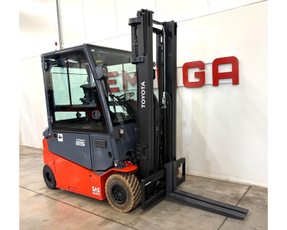 11315 TOYOTA 8FBMT25 LI-ION