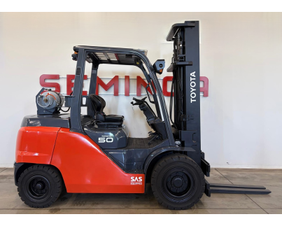 LP fuel forklift 11250 TOYOTA 8FG45N