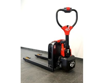 Electric  truck EP F4 electric pallet truck
