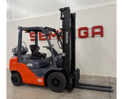 Gāzes iekrāvējs 10868 TOYOTA 02-8FGF25