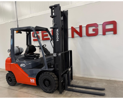Gāzes iekrāvējs 10838 TOYOTA 8FGF20