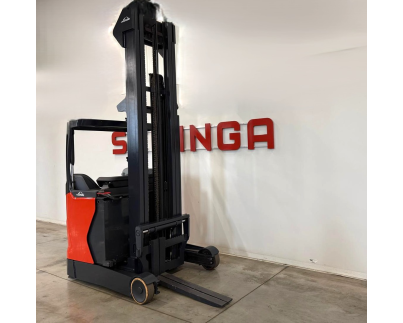Reach trucks 11120 LINDE R14-01. Only 3809 operating hours!