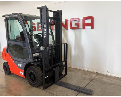 Diesel forklift 11123 TOYOTA 06-8FD20F